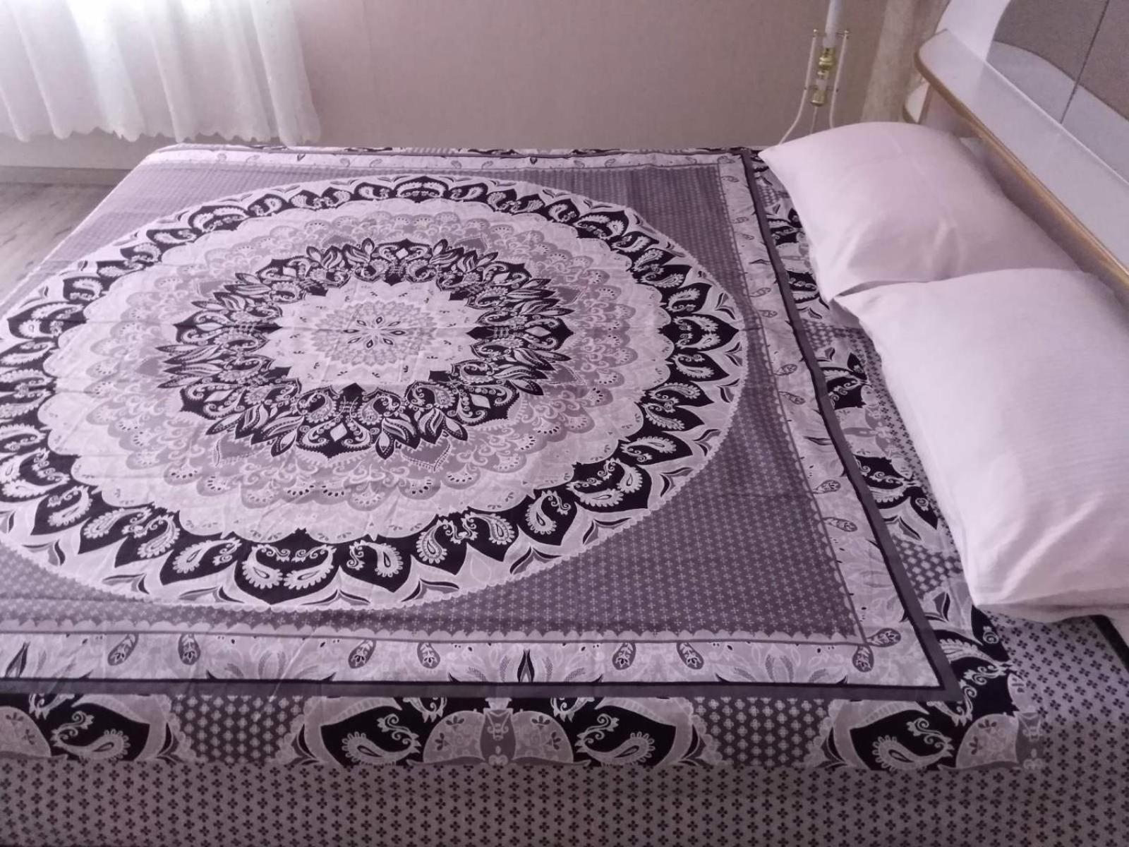 Apartament On Komarova 29 Вулиця Комарова 29 โครโปนิตสกี ภายนอก รูปภาพ