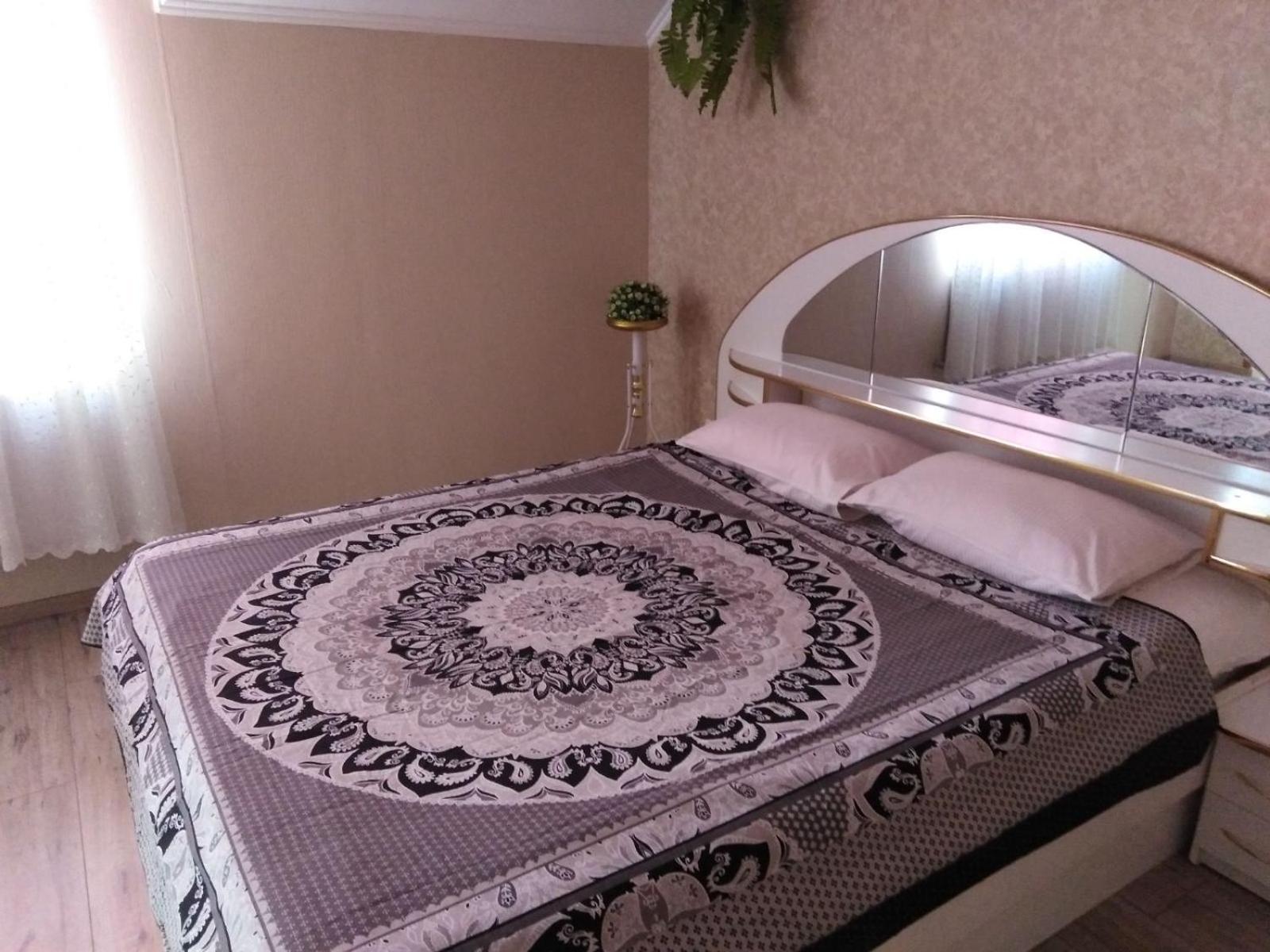 Apartament On Komarova 29 Вулиця Комарова 29 โครโปนิตสกี ภายนอก รูปภาพ